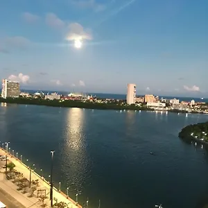 Apartamento Aconchegante, Otima Localizacao E Vista O Mar, Recife